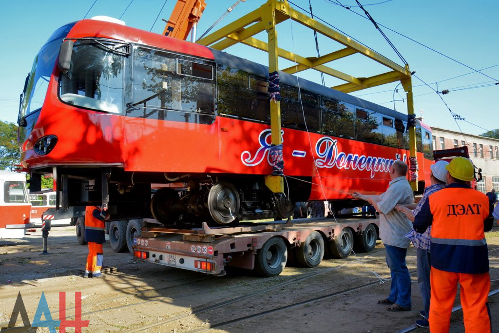 Донецк, Tatra T3 ДТ-1 ДОН № 3301; Донецк — КВР трамвайных вагонов на Донецком Электротехническом заводе