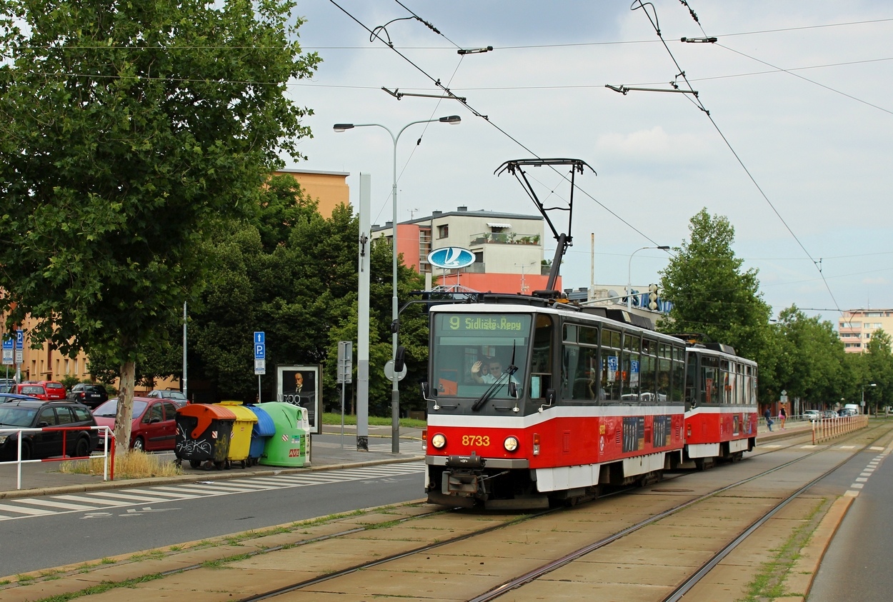 Прага, Tatra T6A5 № 8733