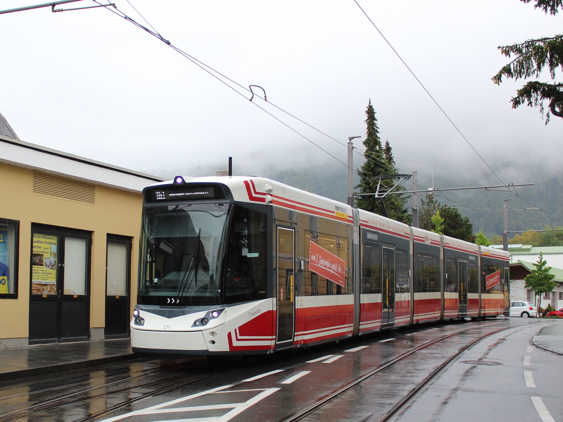 Гмунден - Форхдорф - Ламбах, Vossloh Tramlink V3 № 121