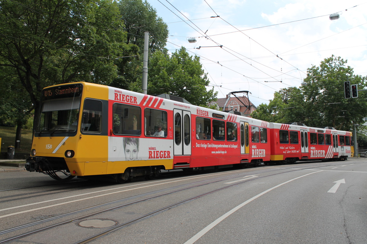 Stuttgart, Duewag DT8.4 # 3025