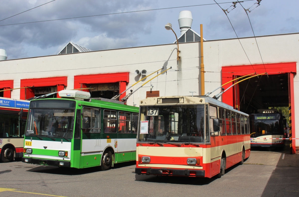 Igława, Škoda 14TrM Nr 411; Brno, Škoda 14Tr07 Nr 3203; Igława — Anniversary: 70 years of trolleybuses in Jihlava (22.09.2018)