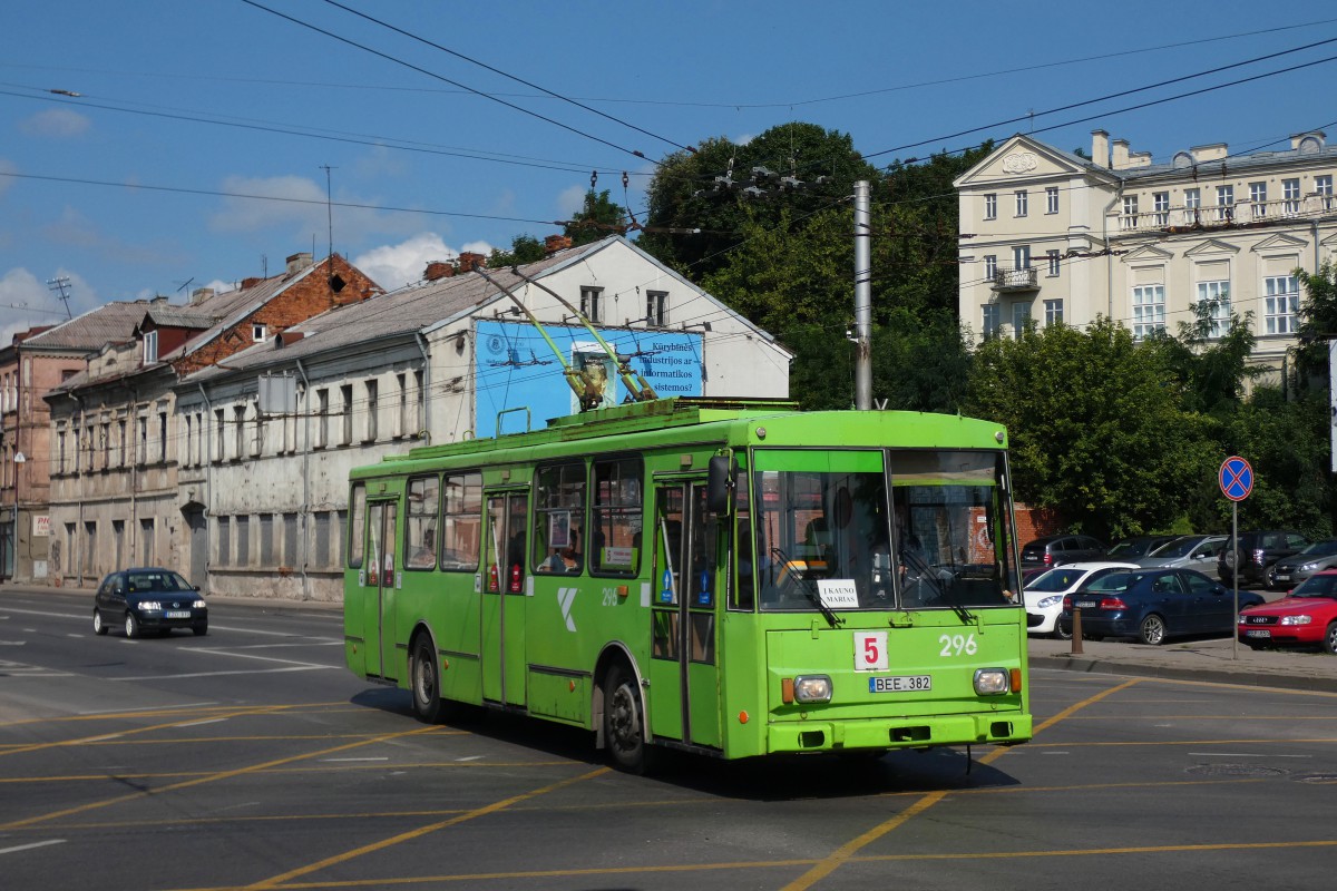 Каунас, Škoda 14Tr02/6 № 296