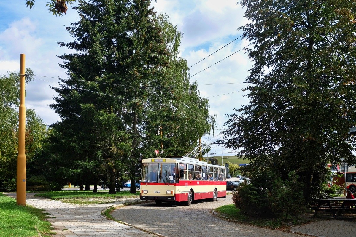 Пардубице, Škoda 14Tr08/6 № 311; Йиглава — Юбилей: 70 лет троллейбусу в Йиглаве (22.09.2018)