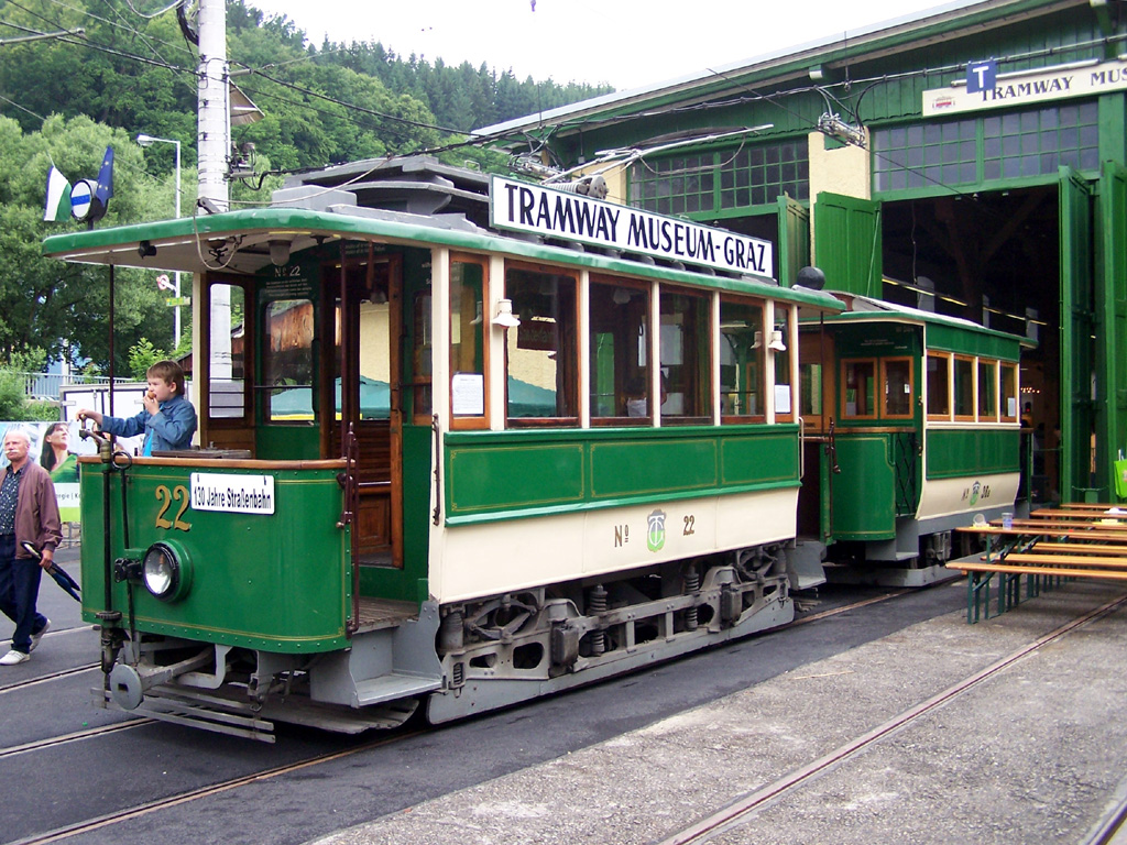 Грац, Двухосный моторный Graz № 22; Грац — 130 лет трамвая в Граце
