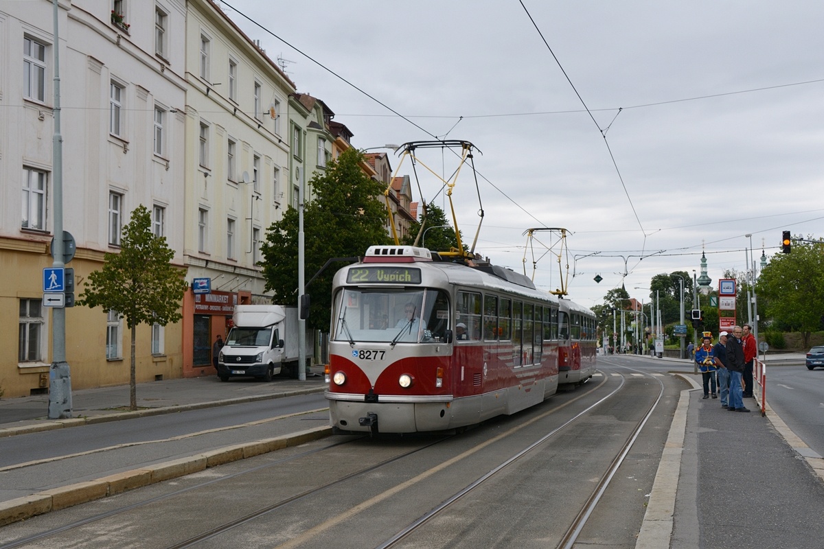 Praga, Tatra T3R.PLF Nr 8277