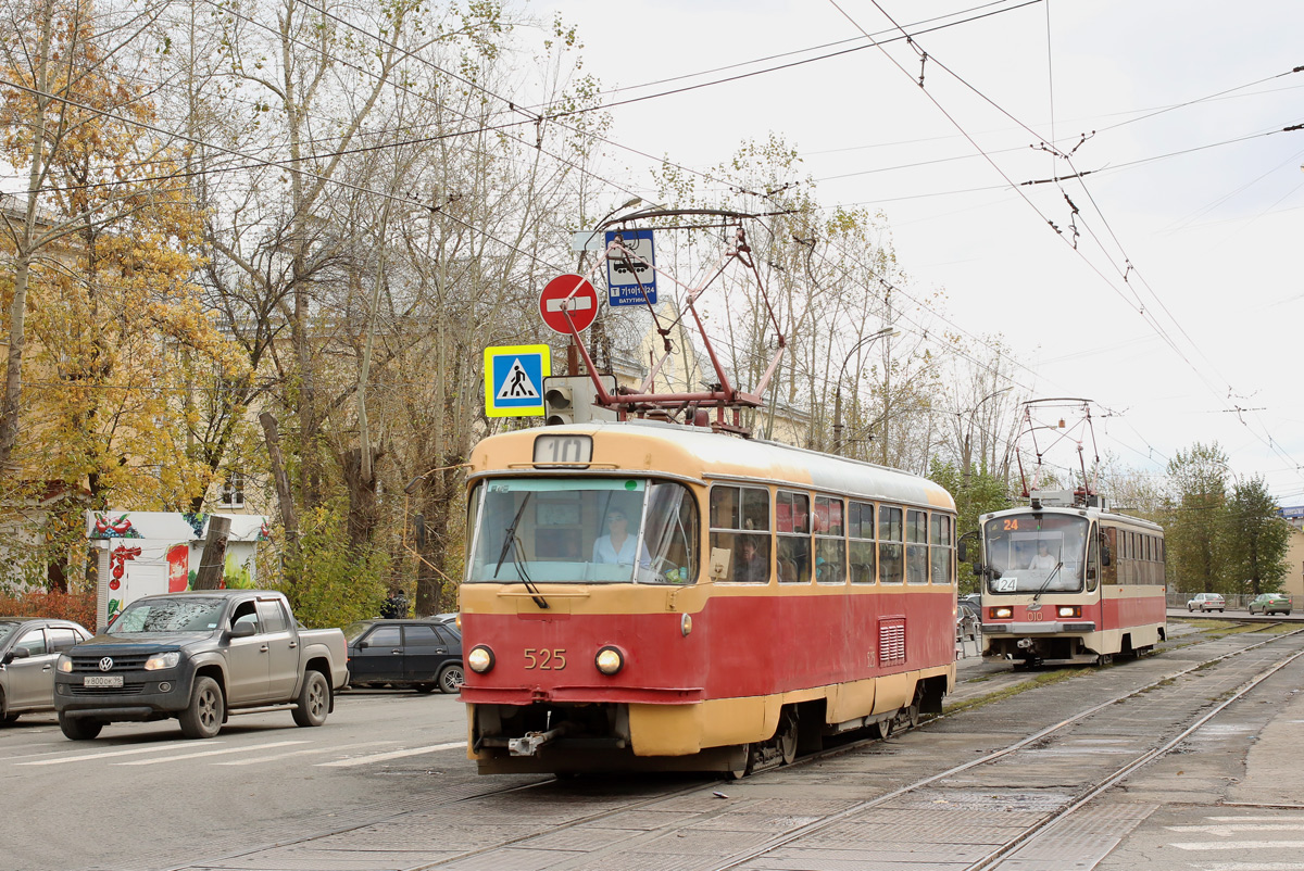 Yekaterinburg, Tatra T3SU (2-door) № 525