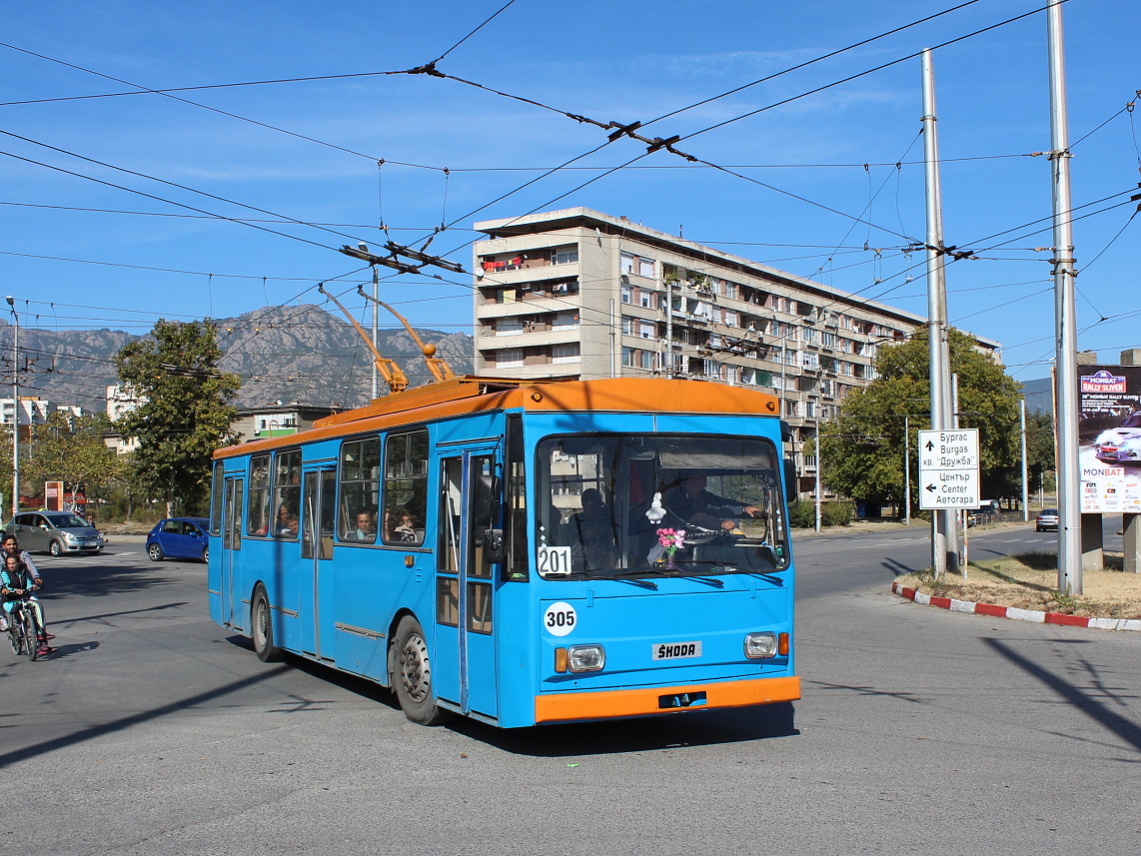 Sliven, Škoda 14Tr06 Nr. 305