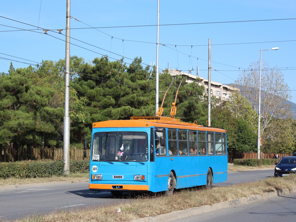 Сливен, Škoda 14Tr06 № 305