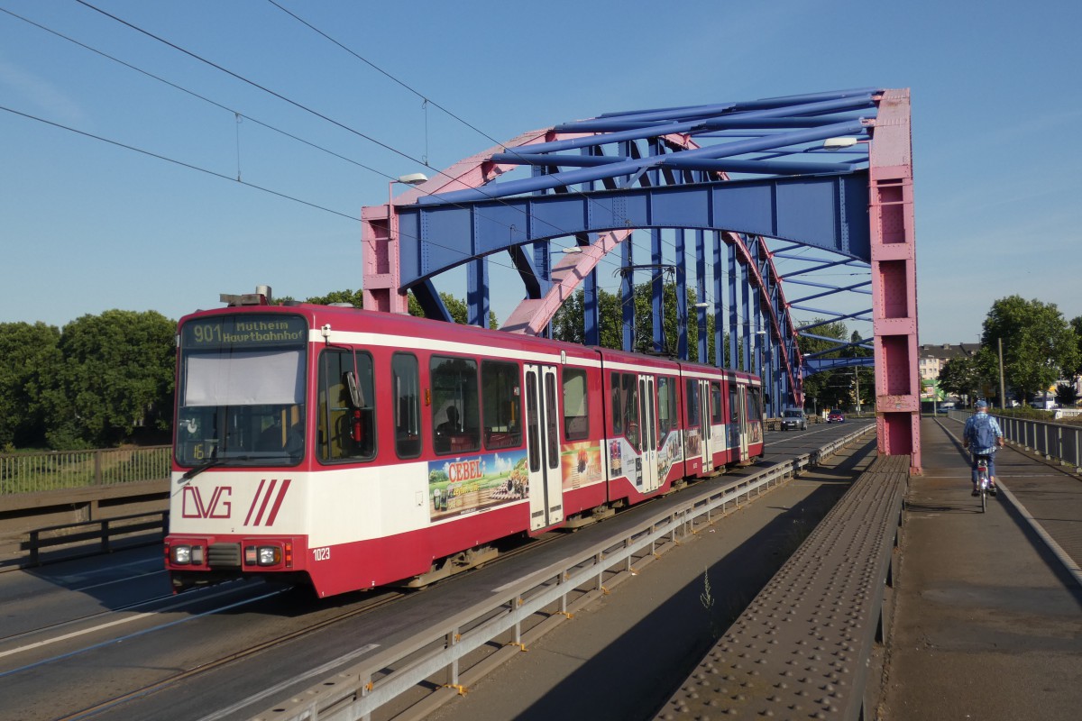 Duisburg, Duewag GT10NC-DU — 1023