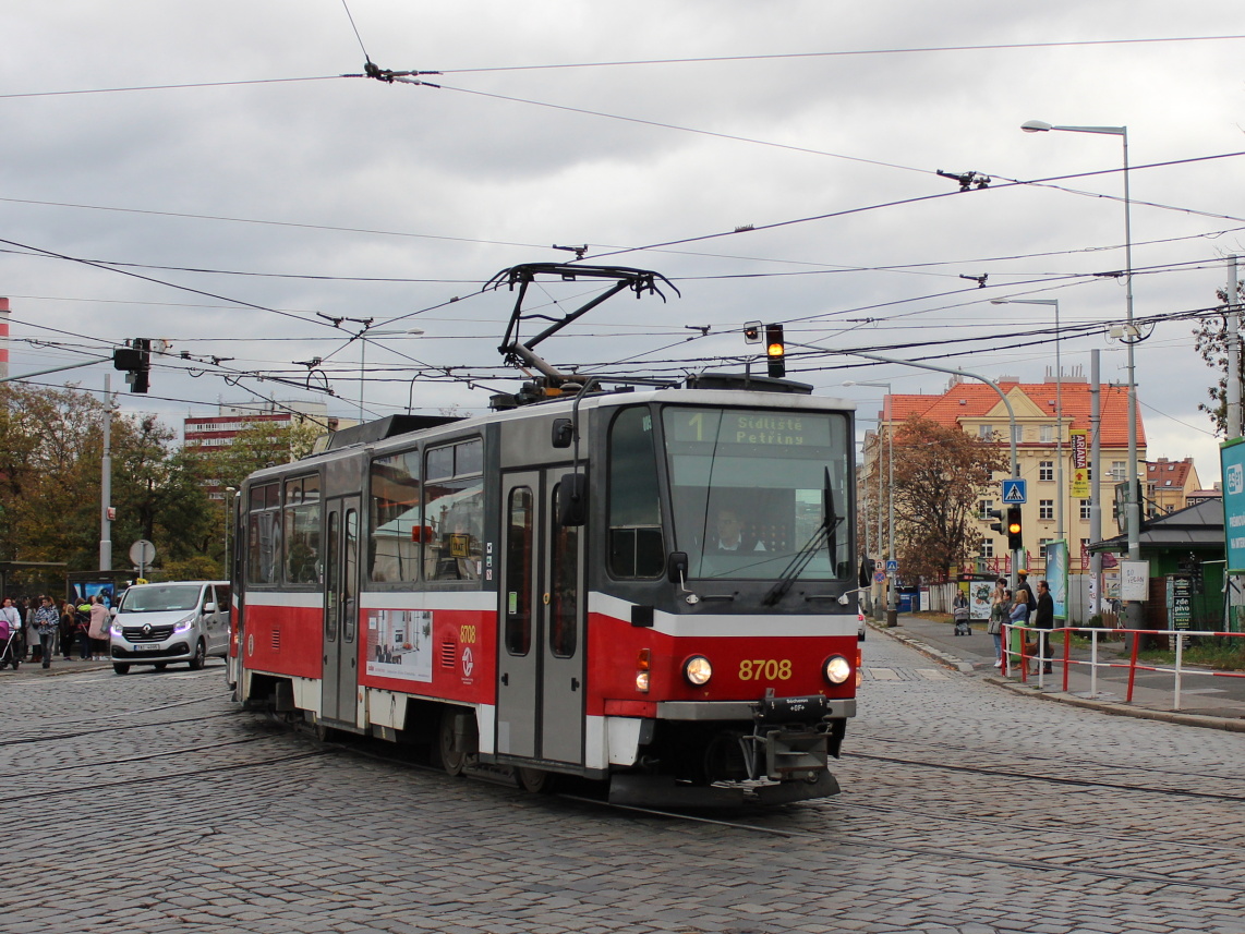 布拉格, Tatra T6A5 # 8708