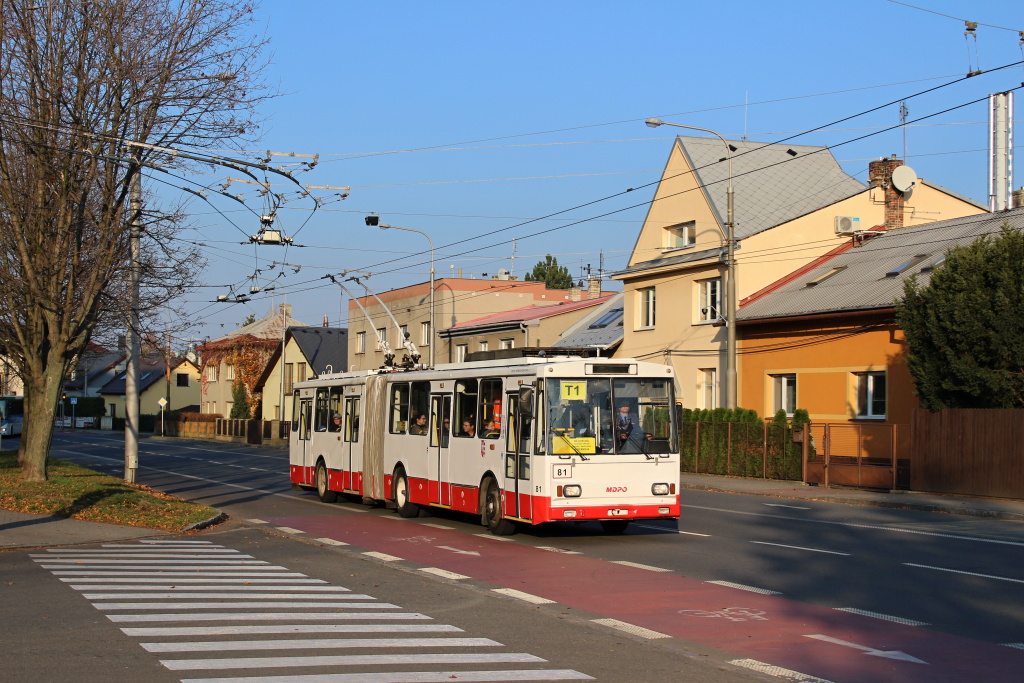 Опава, Škoda 15Tr11/7 № 81; Опава — 35 лет с вами — символическое прощание с троллейбусами 14Tr(M) / 35 let s Vami — symbolické rozlouceni s trolejbusy 14Tr(M)