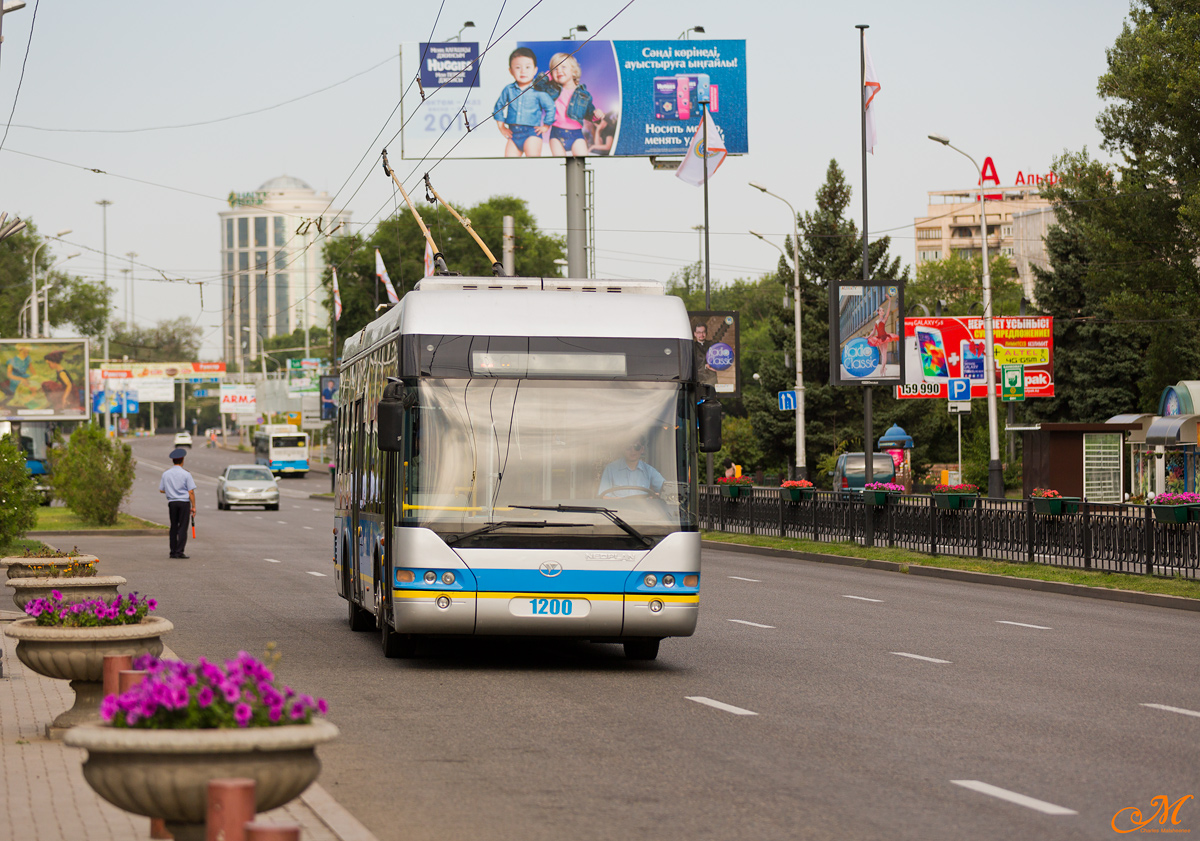 Almaty, YoungMan JNP6120GDZ (Neoplan Kazakhstan) nr. 1200