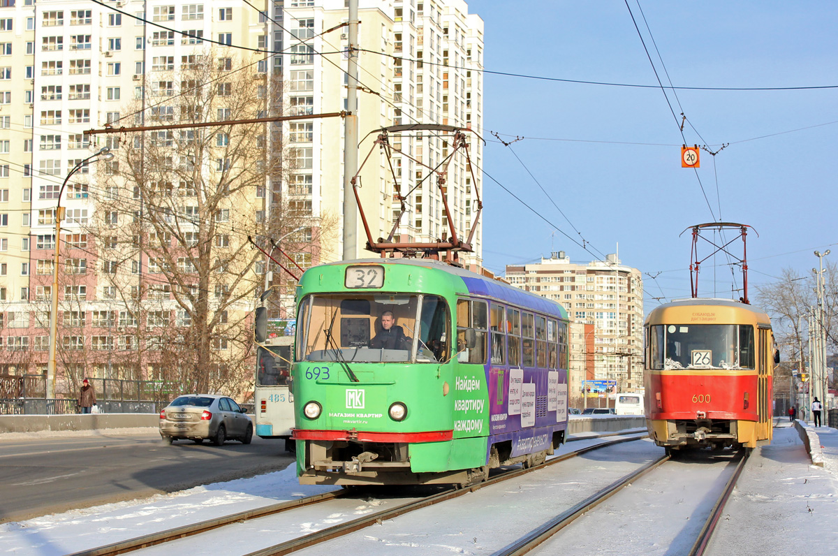 Екатеринбург, Tatra T3SU № 693; Екатеринбург, Tatra T3SU № 600