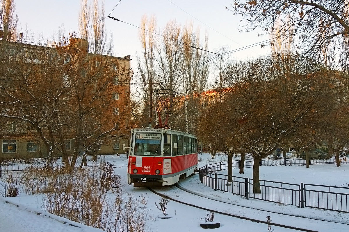 Saratov, 71-605 (KTM-5M3) nr. 1293; Saratov — Terminus stations