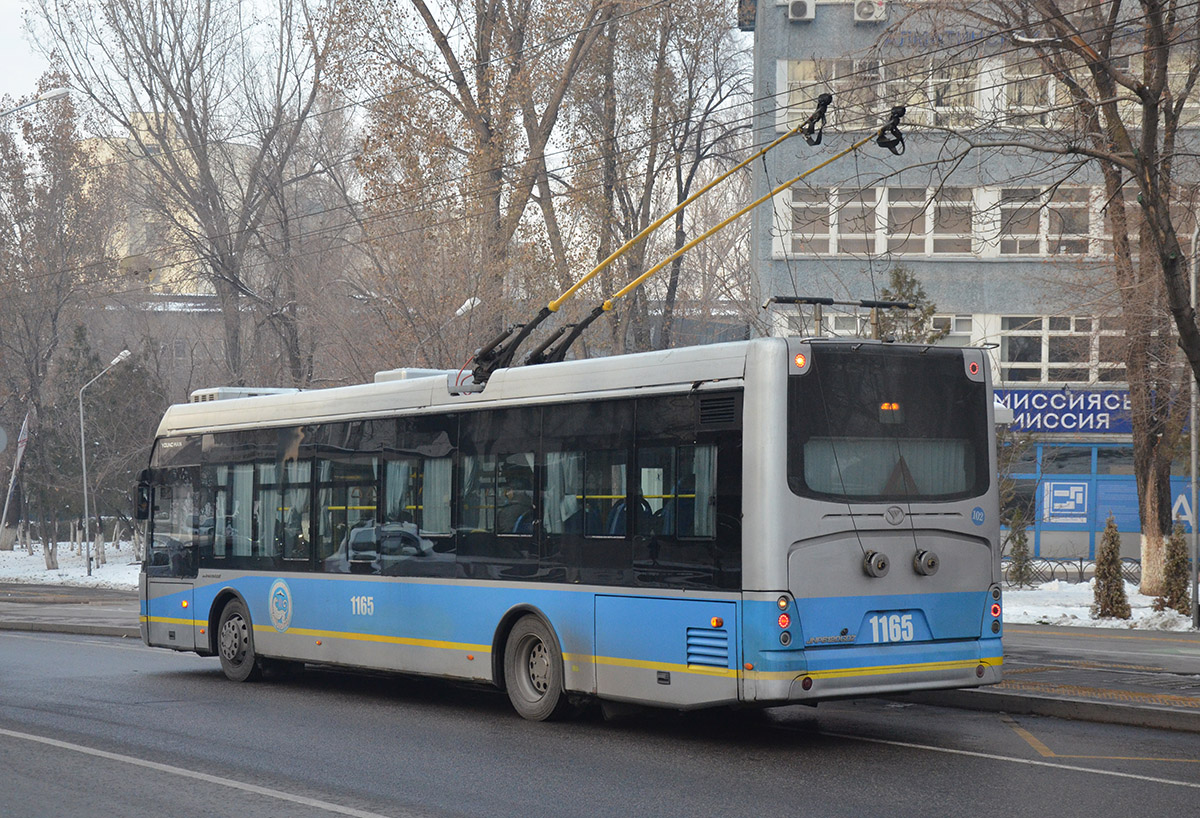 Almaty, YoungMan JNP6120GDZ (Neoplan Kazakhstan) # 1165
