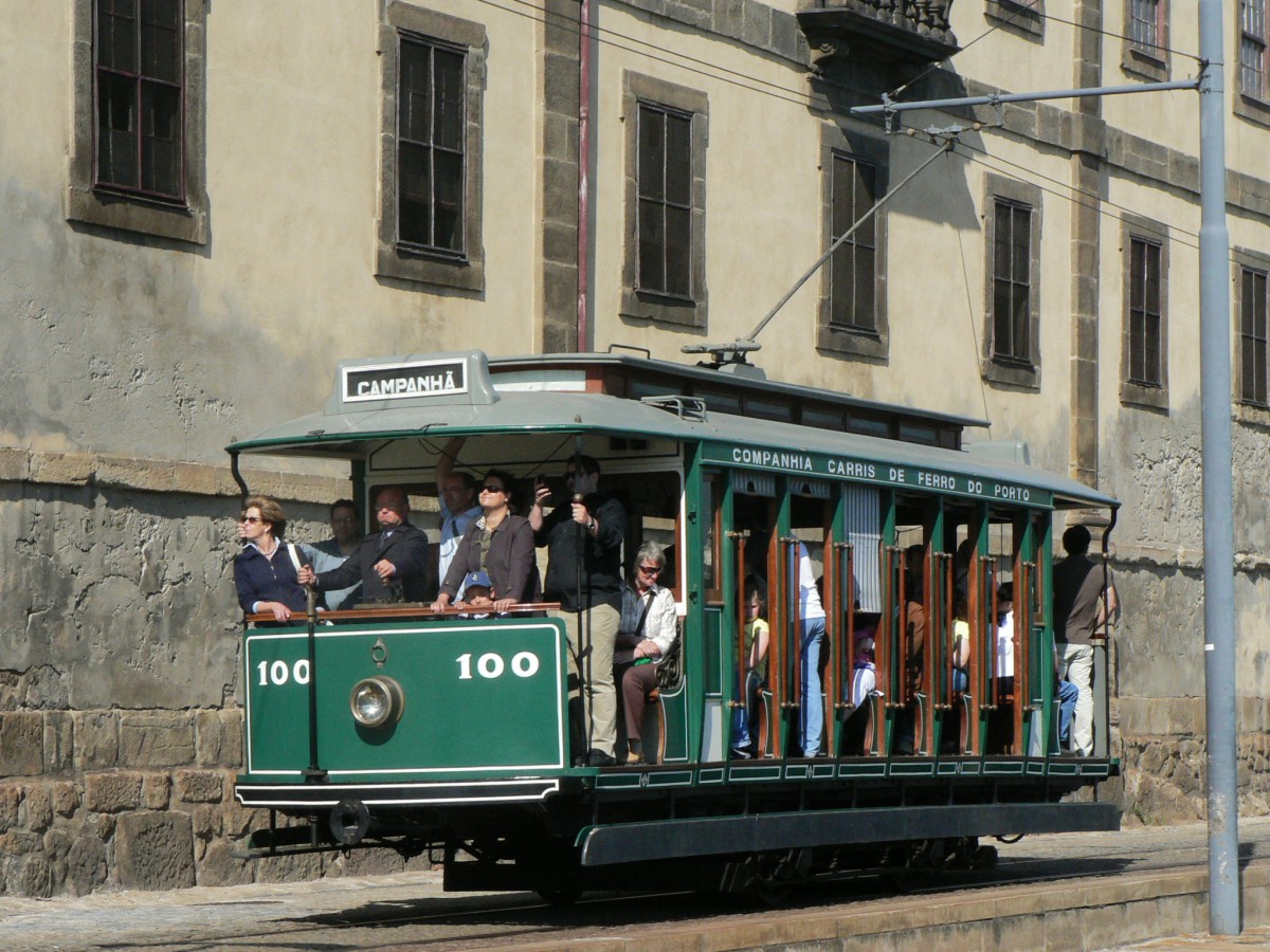 Porto, 2-axle motor car Nr. 100