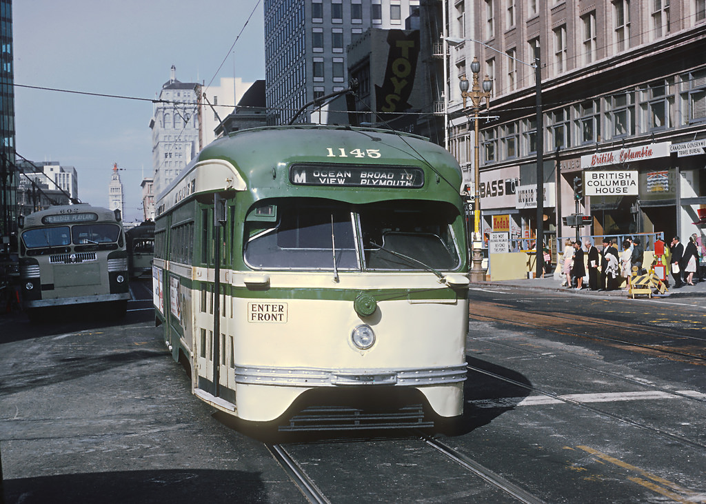 Сан-Франциско, область залива, Twin Coach 44TTW № 602; Сан-Франциско, область залива, PCC № 1145