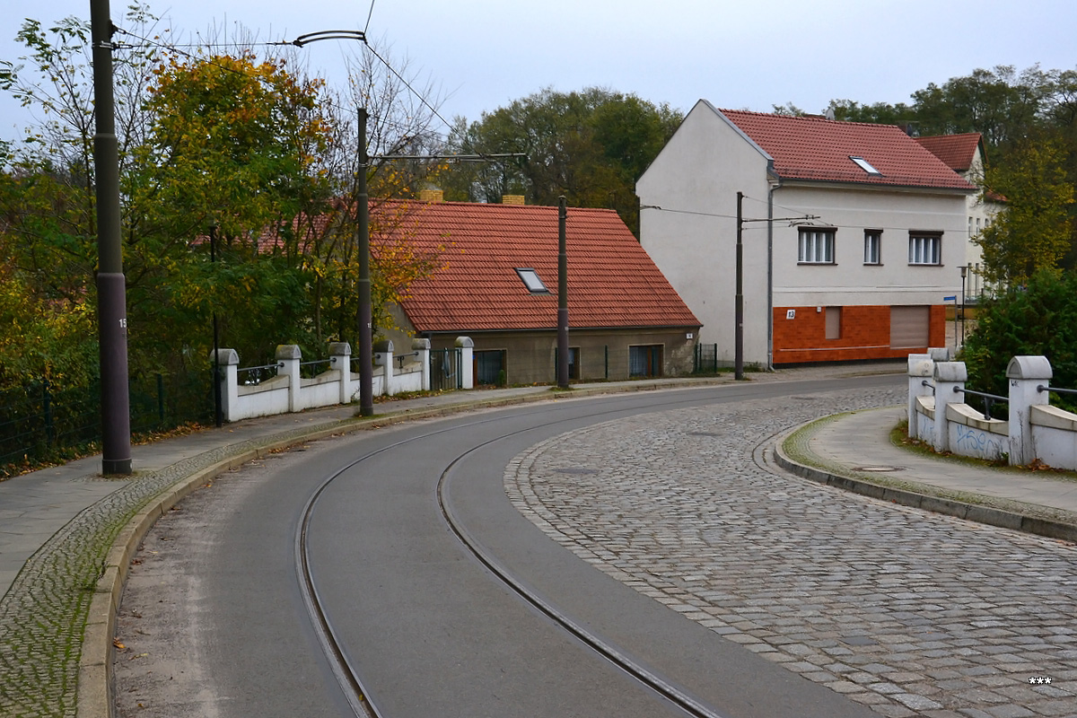Вольтерсдорф — Трамвайная линия и инфраструктура