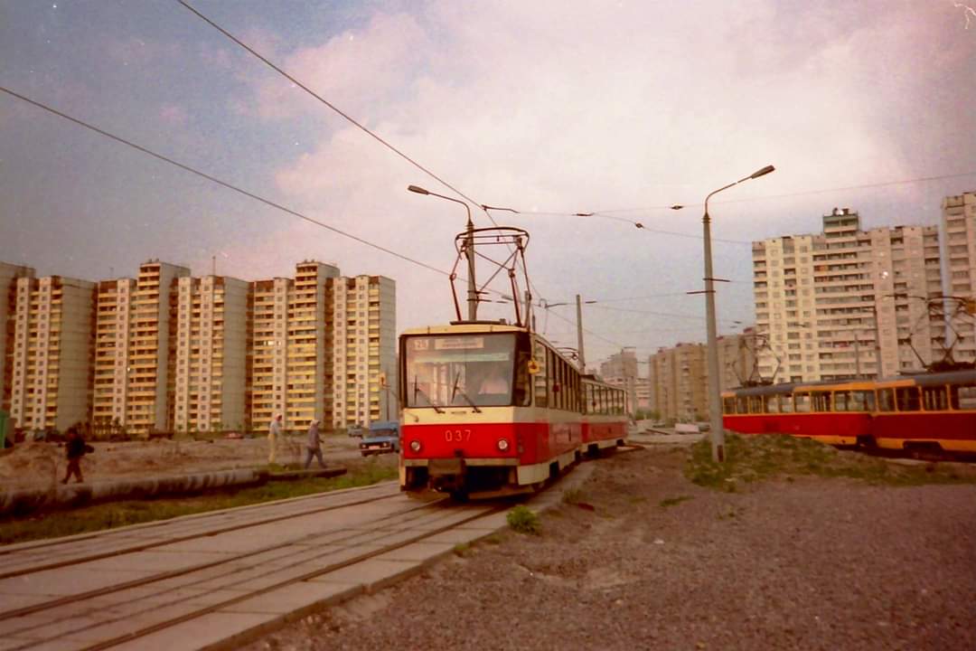 Kijev, Tatra T6B5SU — 037