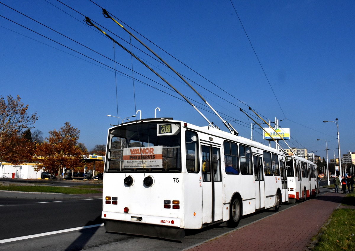 Opava, Škoda 14Tr17/6M č. 75; Opava — 35 years in service — Bid farewell to trolleybuses 14Tr(M) / 35 let s Vami — symbolické rozlouceni s trolejbusy 14Tr(M)