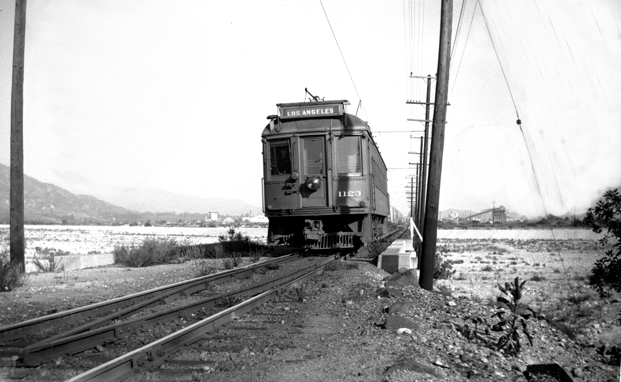 Лос-Анджелес, Standard Steel PE 1100 Class № 1123