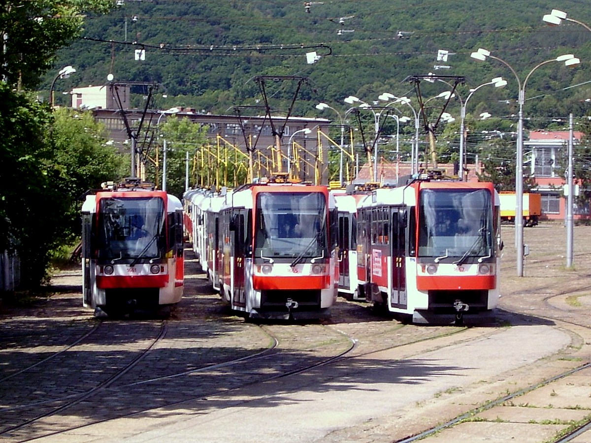 Брно, Tatra T3R (1995) № 1661; Брно, Tatra T3R (1995) № 1665; Брно, Tatra T3R (1995) № 1667