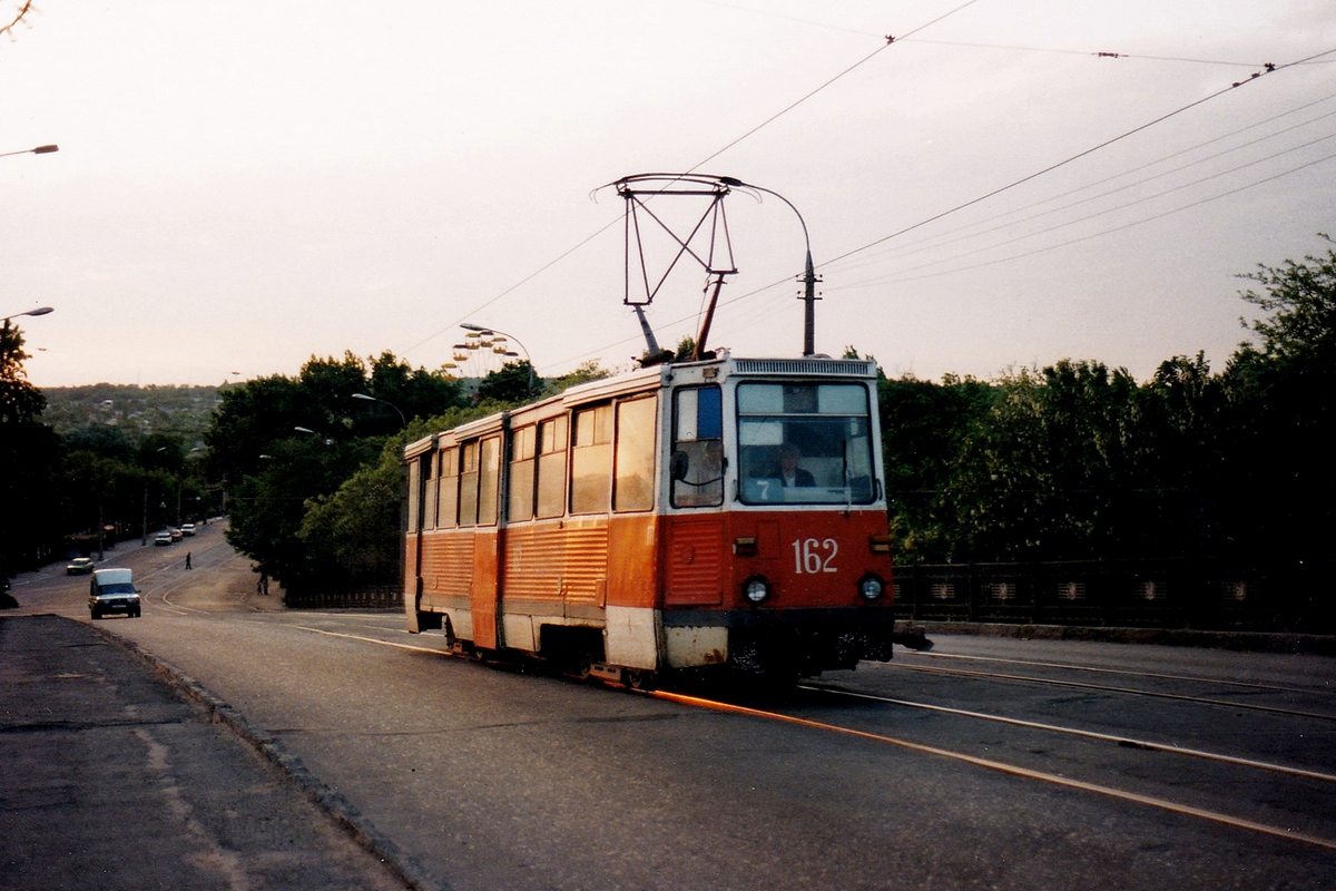 Luhansk, 71-605 (KTM-5M3) # 162