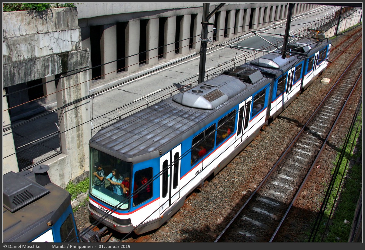 Manila, Tatra RT8D5M Nr. 029