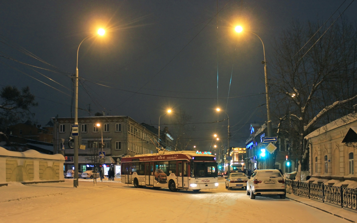Томск, БКМ 321 № 405; Томск — Троллейбусы в качестве перекрытий дорог