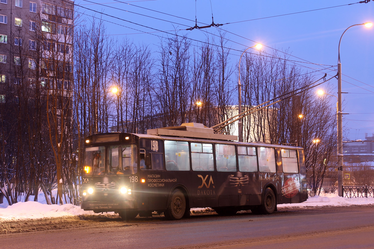 Murmansk, VMZ-170 № 198
