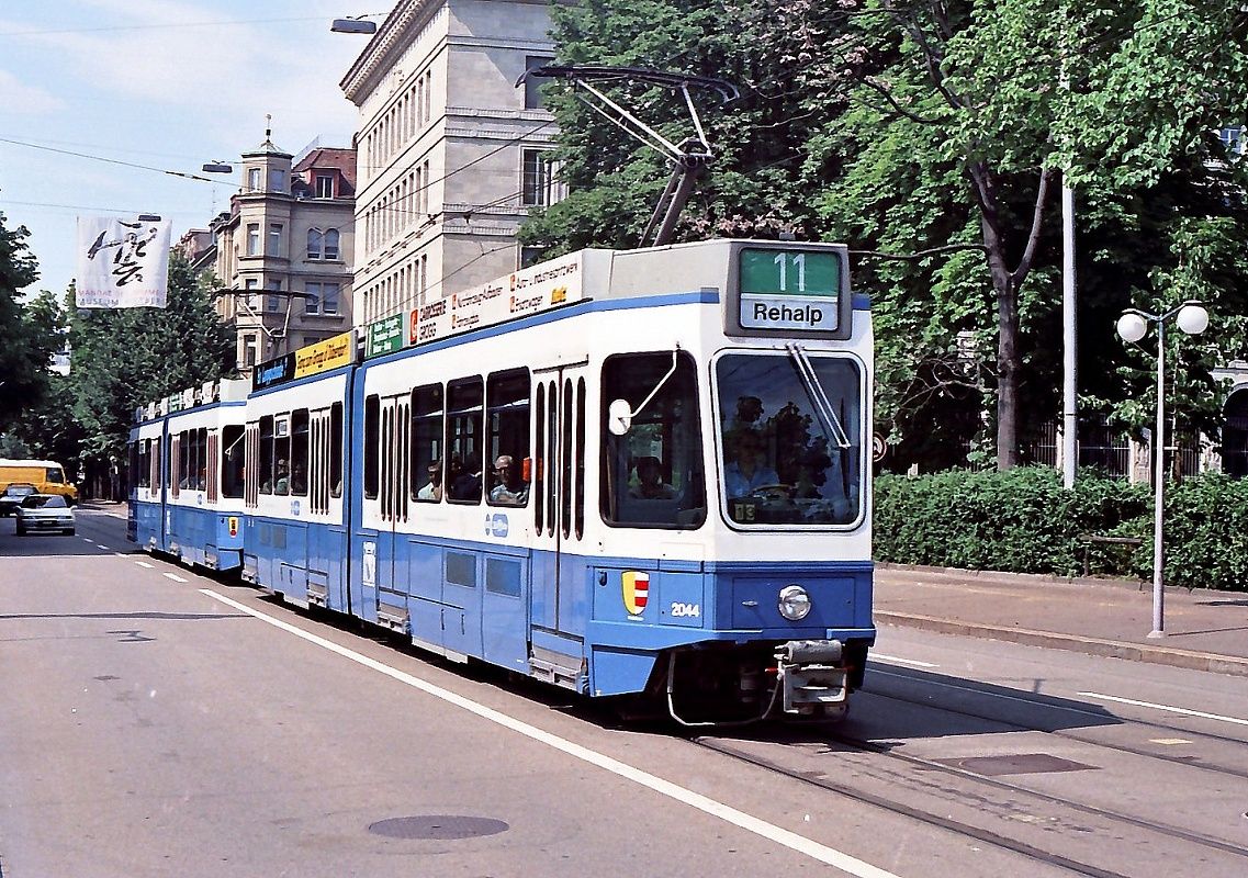 Zürich, SWS/SWP/BBC Be 4/6 "Tram 2000" č. 2044