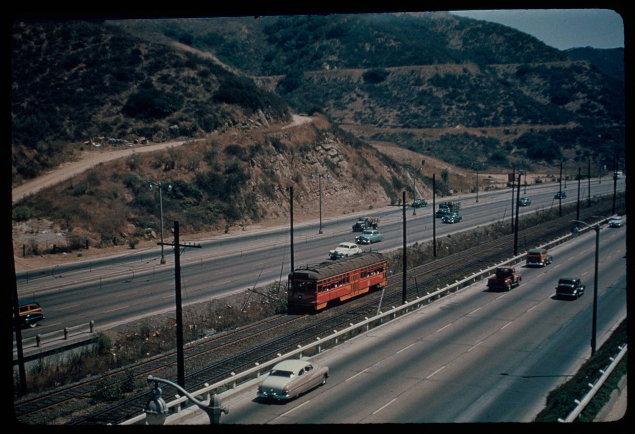 Лос-Анджелес, St. Louis Hollywood car № 5138; Лос-Анджелес — Линии и инфраструктура PE