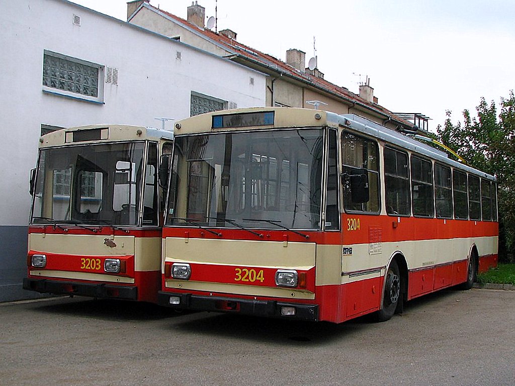 Брно, Škoda 14Tr07 № 3203; Брно, Škoda 14Tr07 № 3204