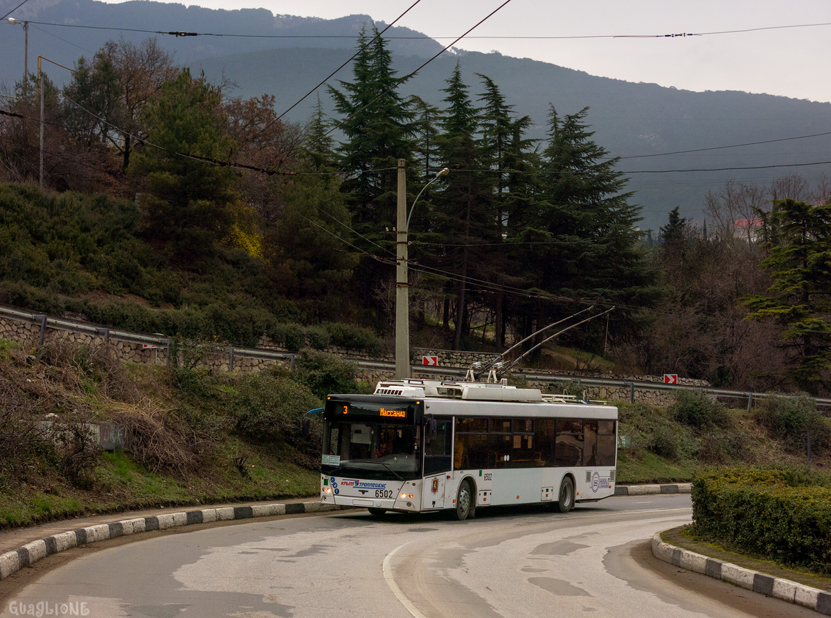 Troleibuzul din Crimeea, SVARZ-MAZ-6275 nr. 6502