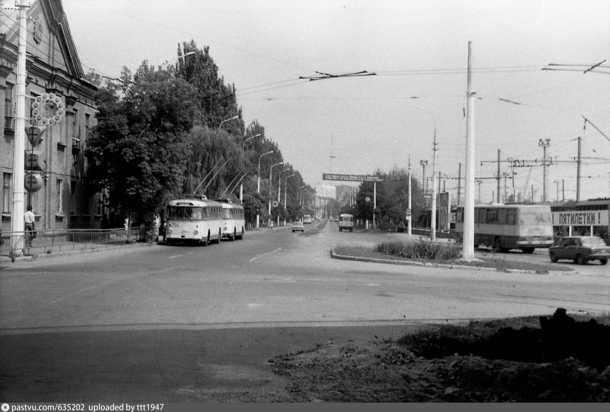 Mariupol, Škoda 9TrH č. 294; Mariupol — Historical photos