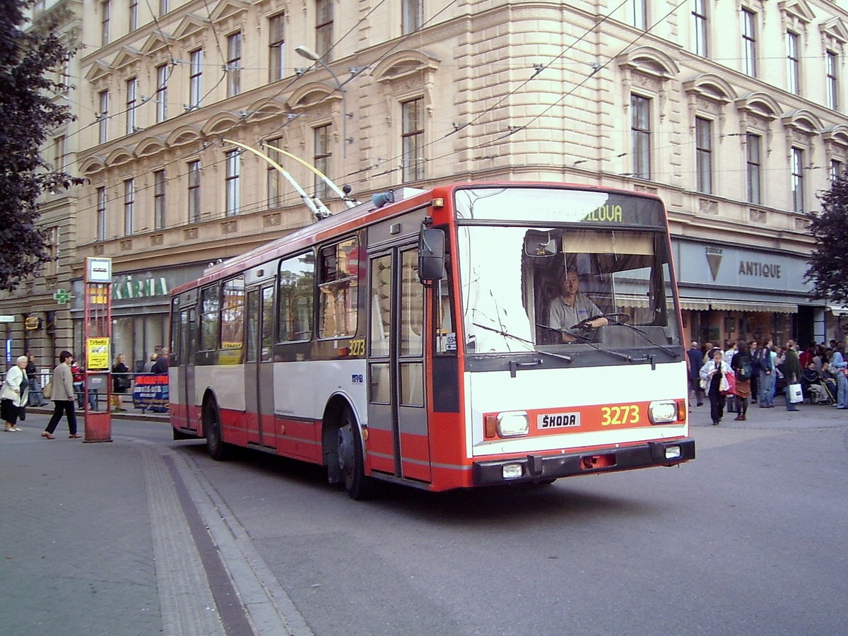 Brno, Škoda 14Tr17/6M nr. 3273