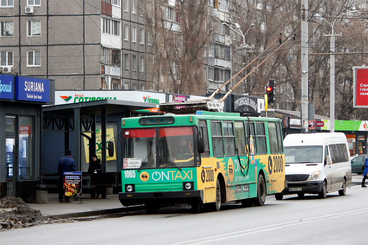 Dnipro, YMZ T1R (Т2P) nr. 1065