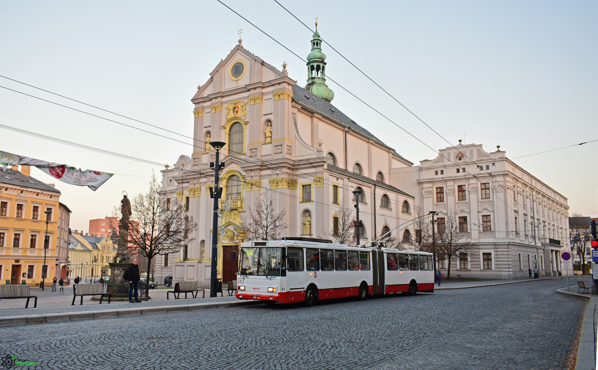 Opava, Škoda 15Tr11/7 nr. 81; Opava — 35 years in service — Bid farewell to trolleybuses 14Tr(M) / 35 let s Vami — symbolické rozlouceni s trolejbusy 14Tr(M)