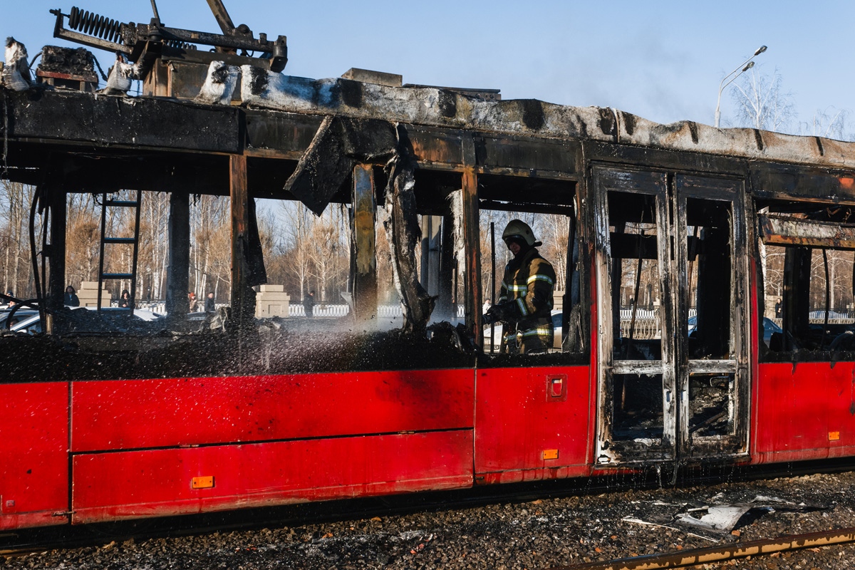 Kazan — Burning trams