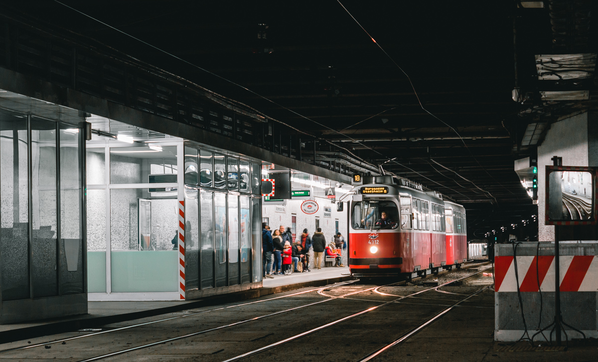 Вена, Lohner Type E2 № 4312; Вена — Подземный трамвай — USTRABA (Unterpflasterstrassenbahn); Вена — Трамвайные линии