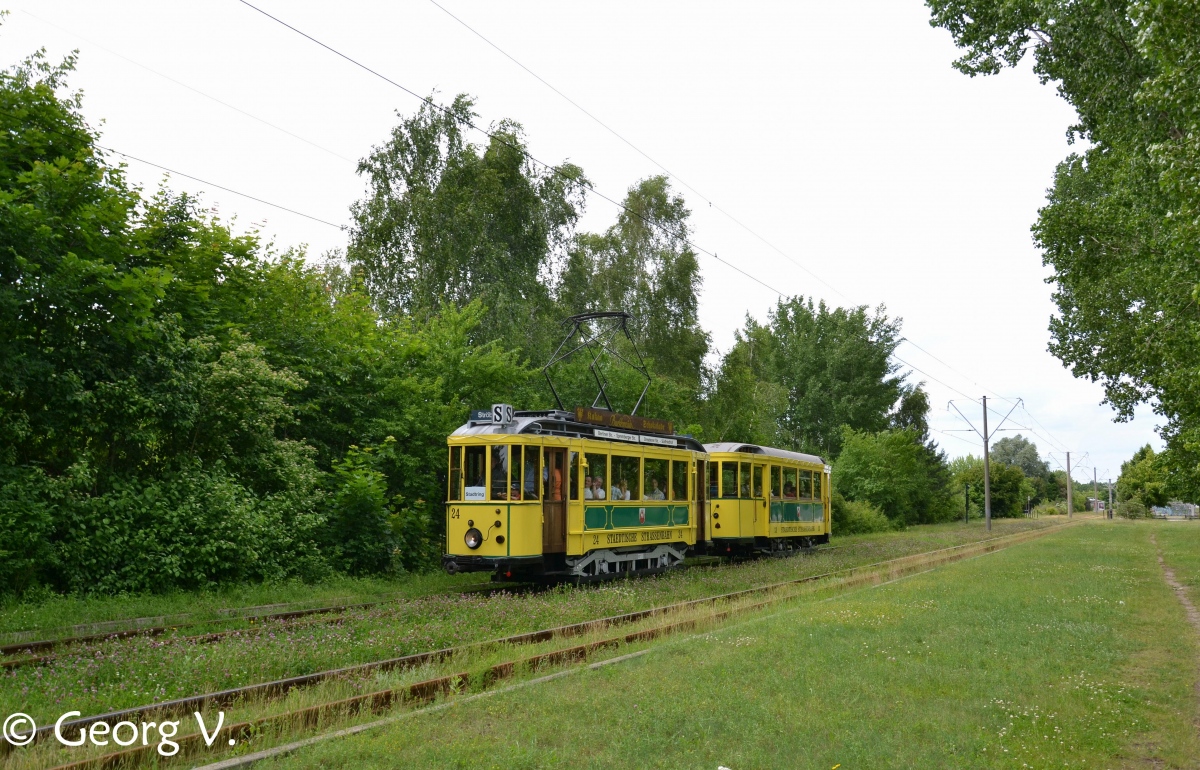 Cottbus, WUMAG/AEG 2-axle motor car Nr. 24; Cottbus — Jubiläum: 110 Jahre Cottbuser Straßenbahn (15.06.2013)