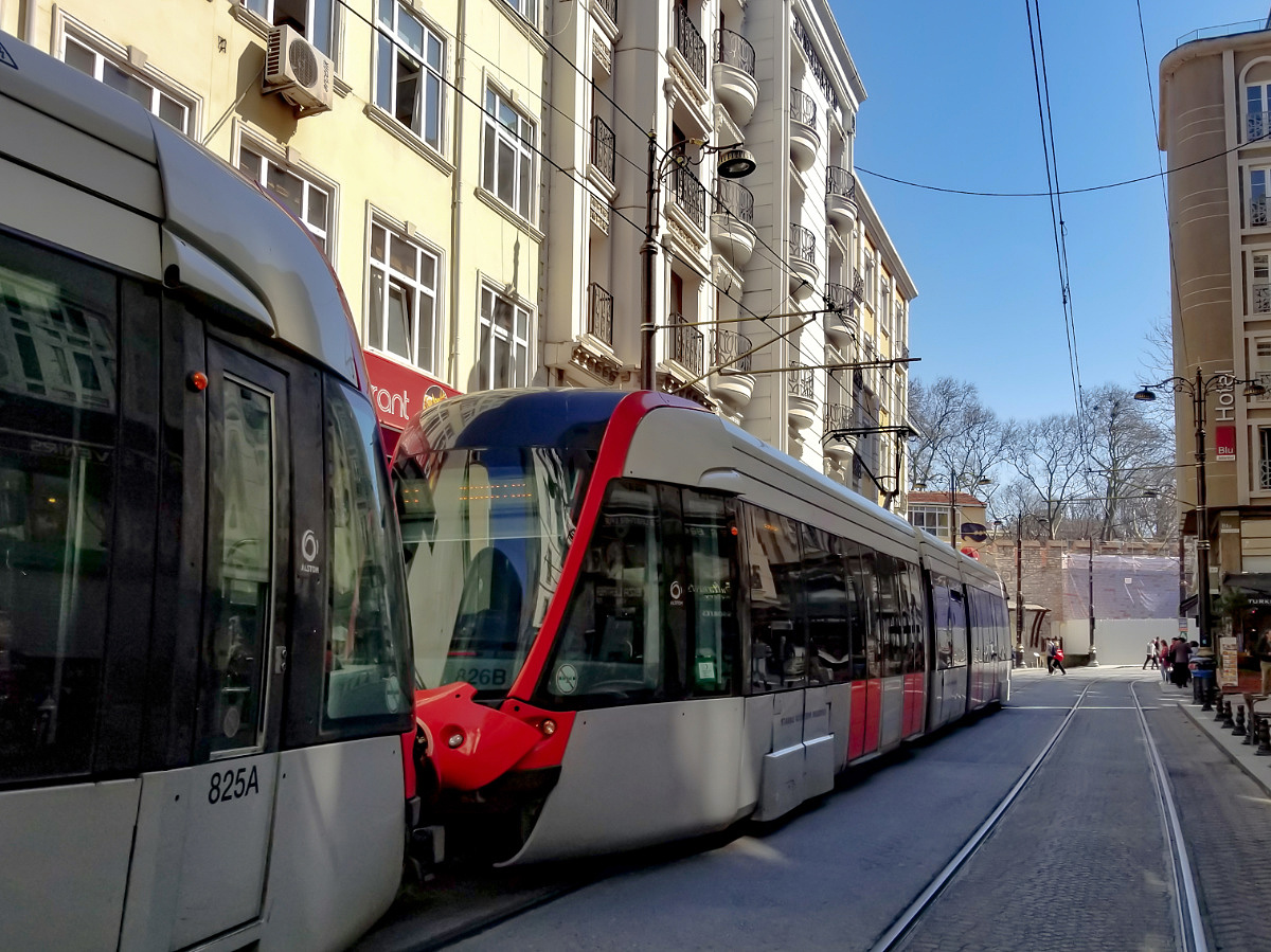 Istanbul, Alstom Citadis 304 № 826