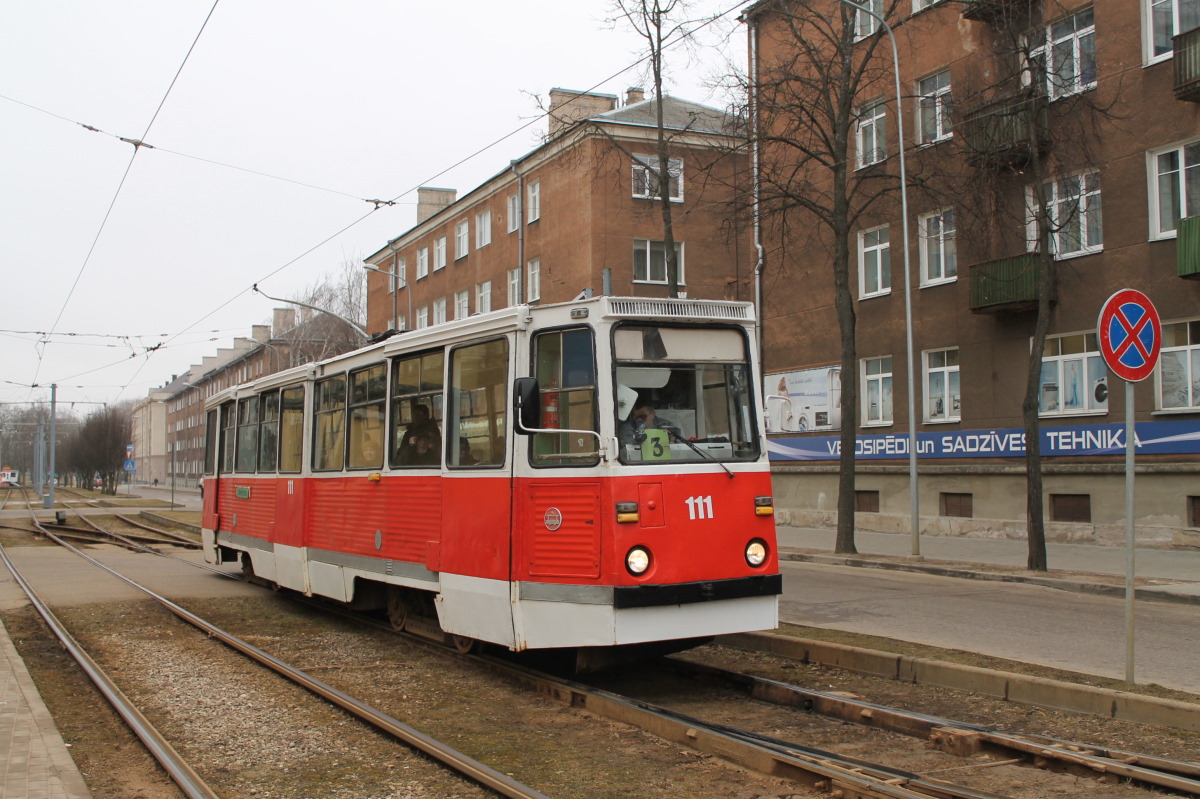 Väinänlinna, 71-605A # 111