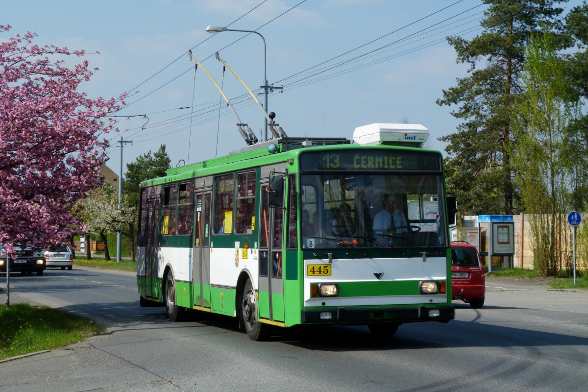 Plzeň, Škoda 14TrM č. 445