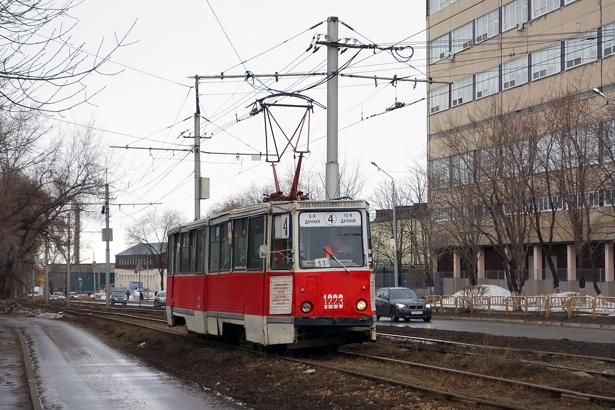 Saratov, 71-605 (KTM-5M3) N°. 1223
