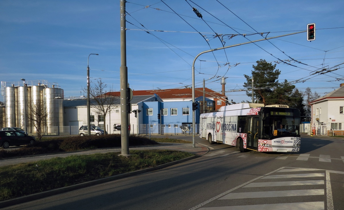 Йиглава, Škoda 26Tr Solaris III № 89; Йиглава — Троллейбусные линии и инфраструктура