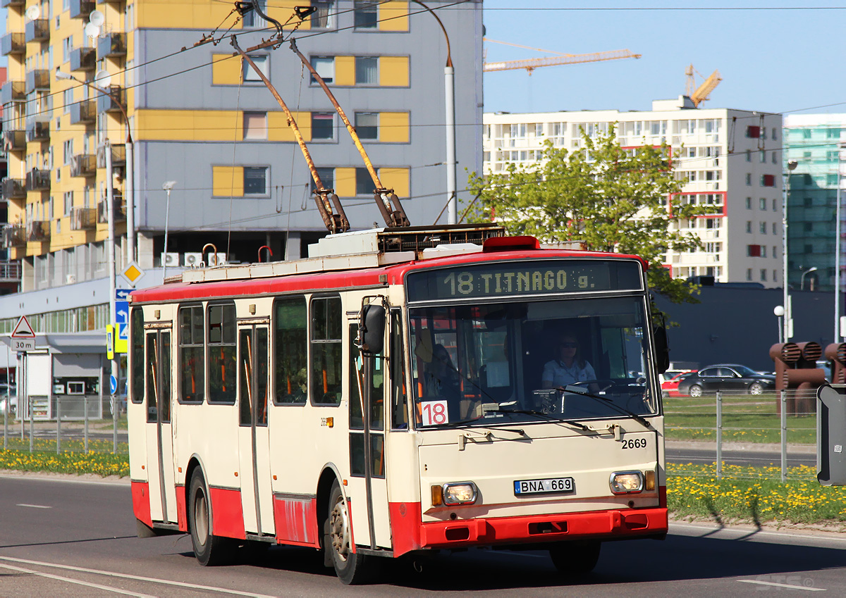 Vilnius, Škoda 14Tr17/6M № 2669