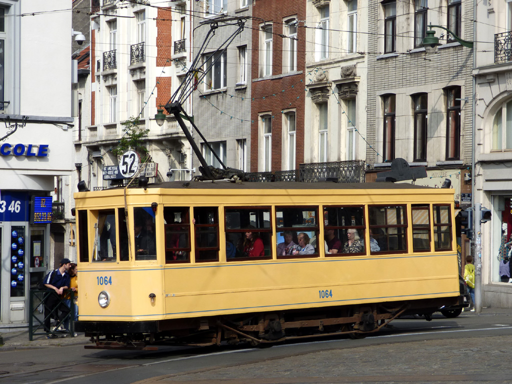 Brussels, T. B. Standard motor car Nr 1064; Brussels — Festivities on the occasion of 150 years of tram (30/04/2019 — 05/05/2019)