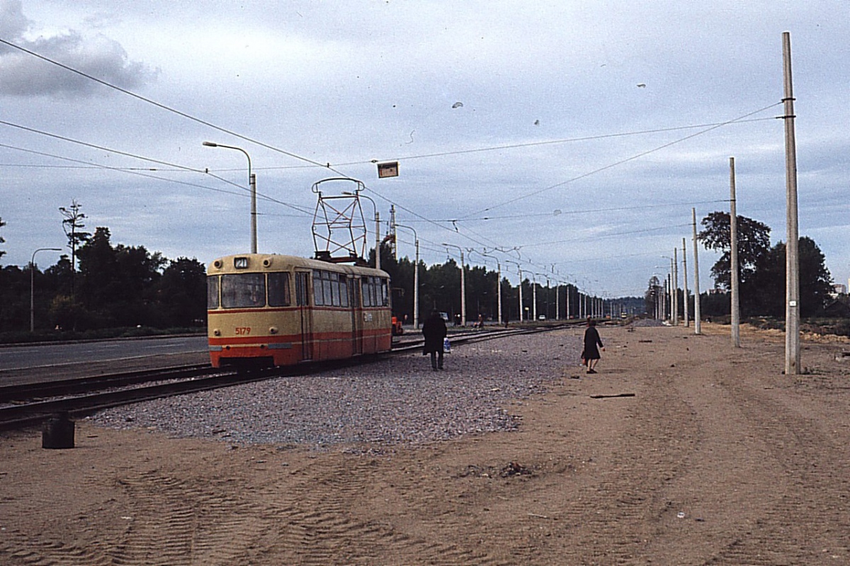 Выборгское шоссе метро