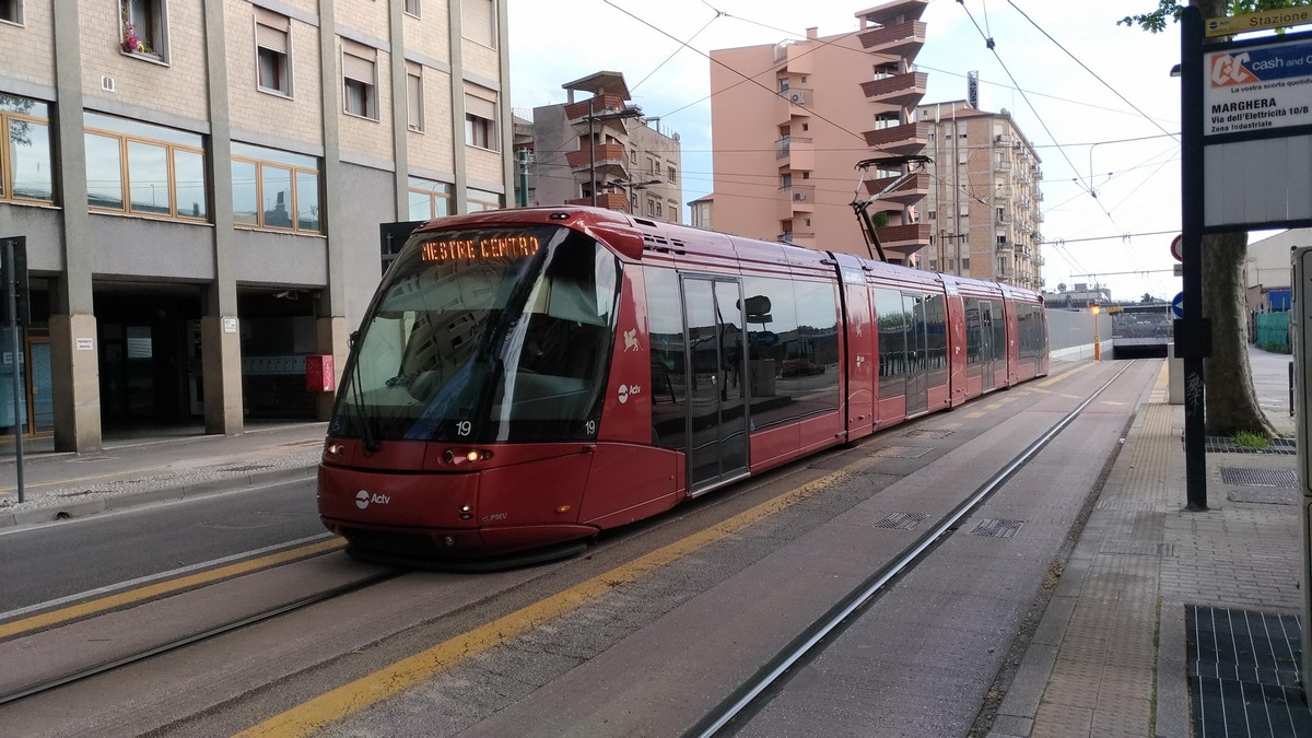 Benátky - Mestre, Translohr STE 4 č. 19